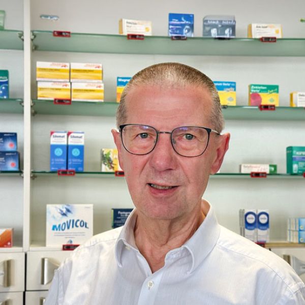 Dr. Kurt Andres